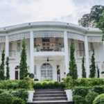 ホワイトスワン・ベーカリー・レストラン / White Swan Bakery Restaurant